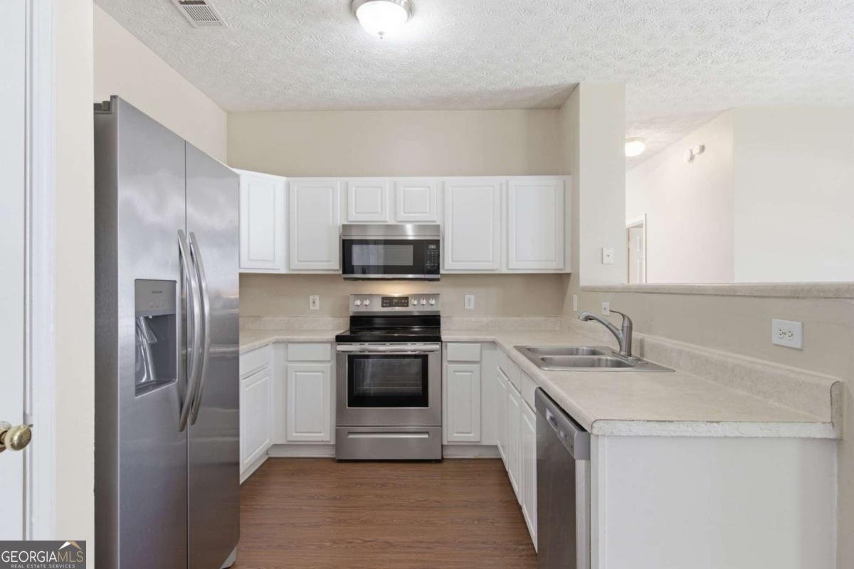 4516 Swan Trace Union City - Photo 10