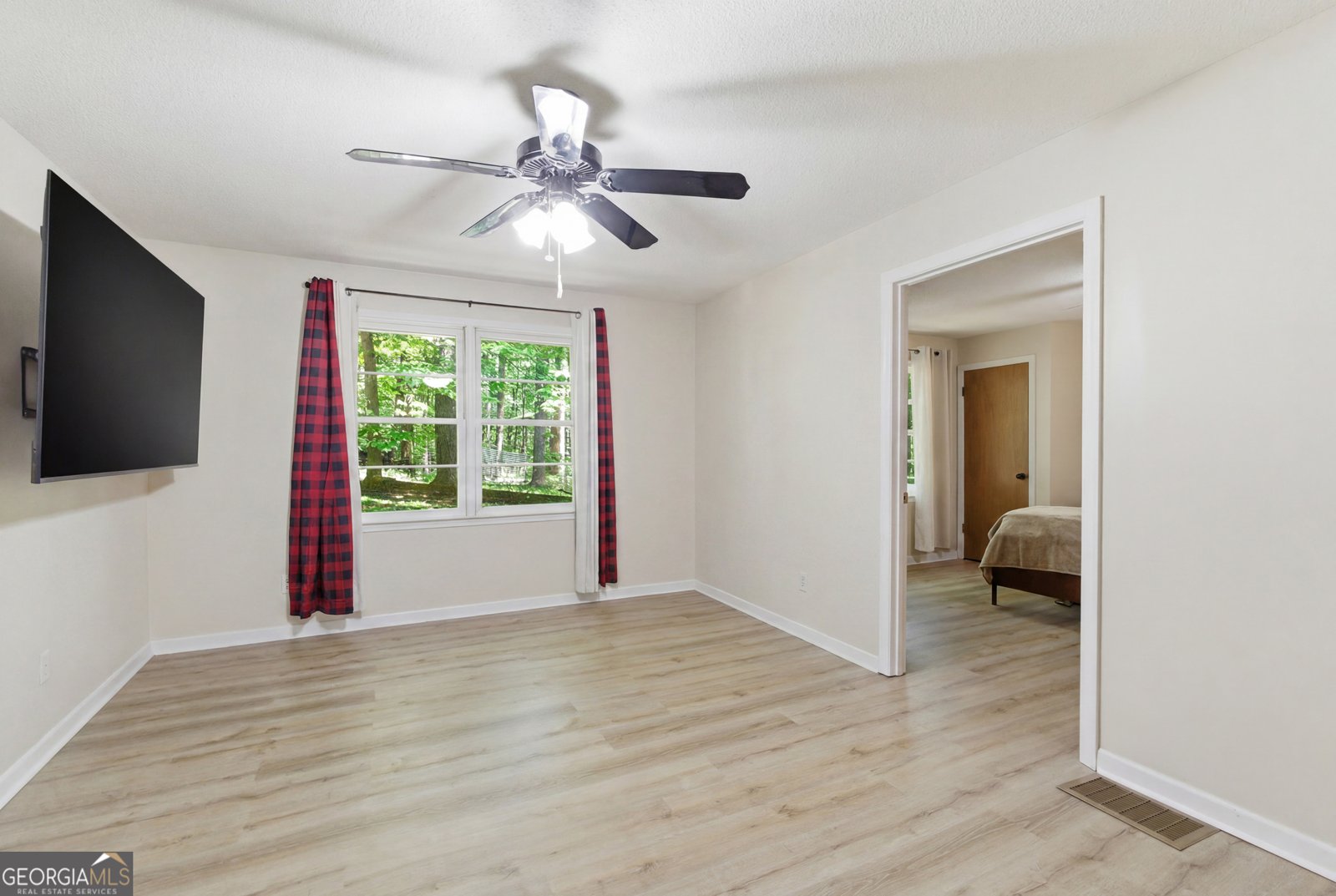 4671 Laurel Lodge Road Clarkesville - Photo 19