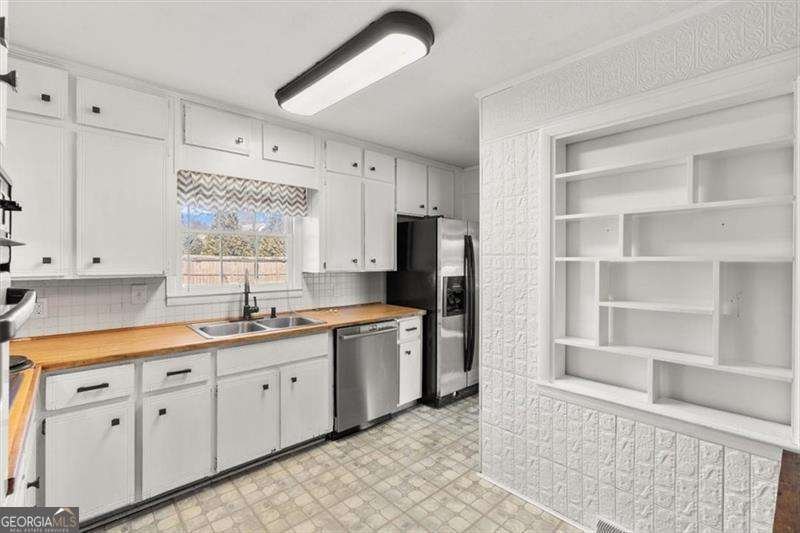 213 Cook Street Cartersville - Photo 9