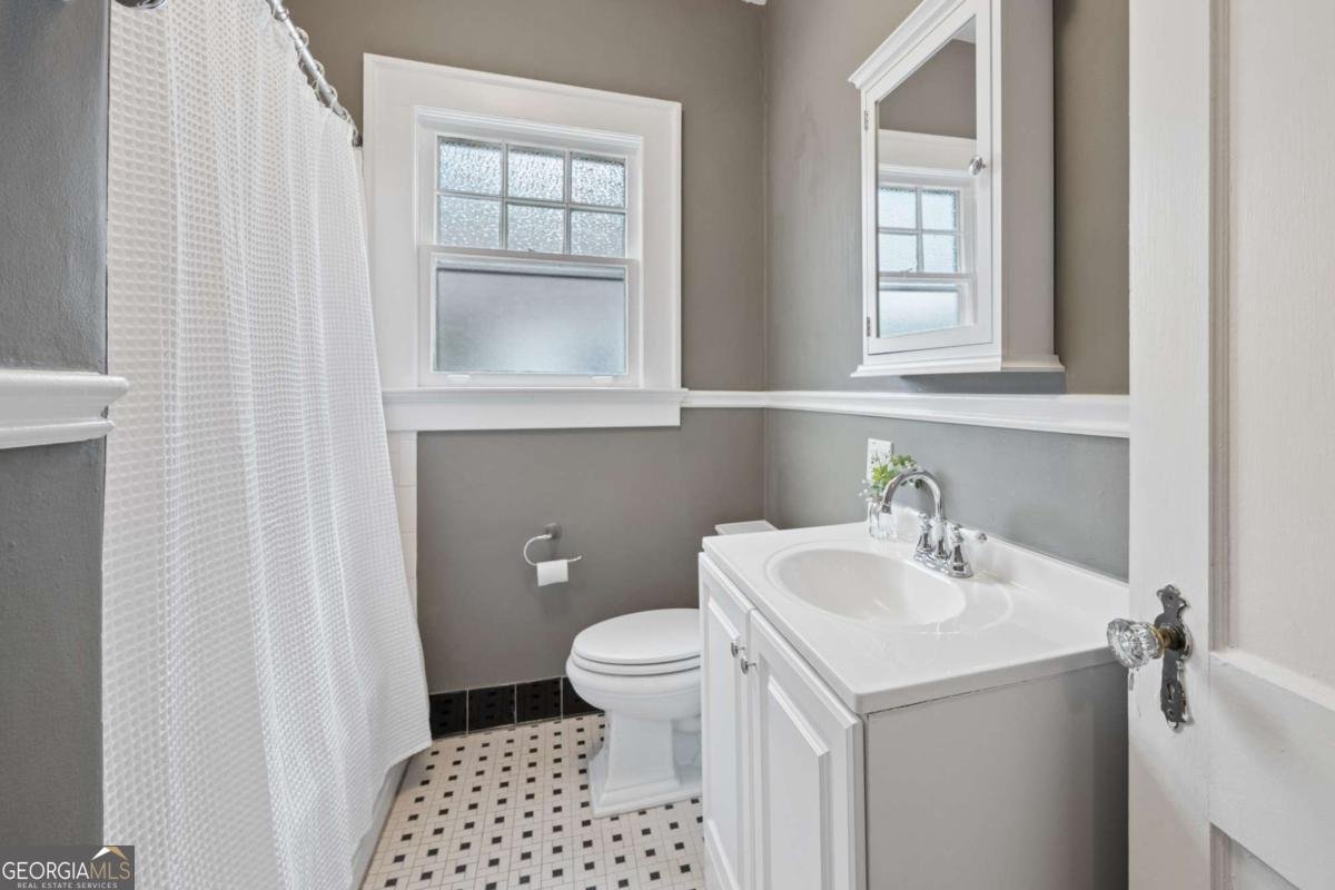 211 Greenwood Circle Decatur - Photo 10
