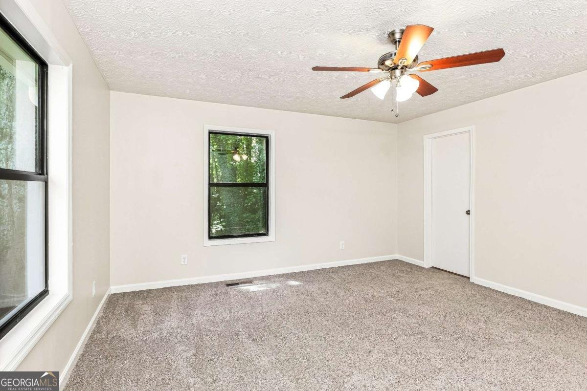 5561 Deerfield Place Kennesaw - Photo 11