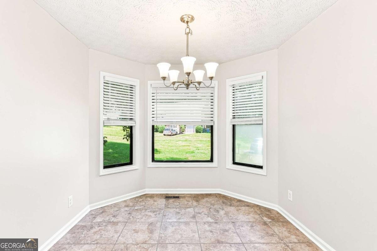 5561 Deerfield Place Kennesaw - Photo 6