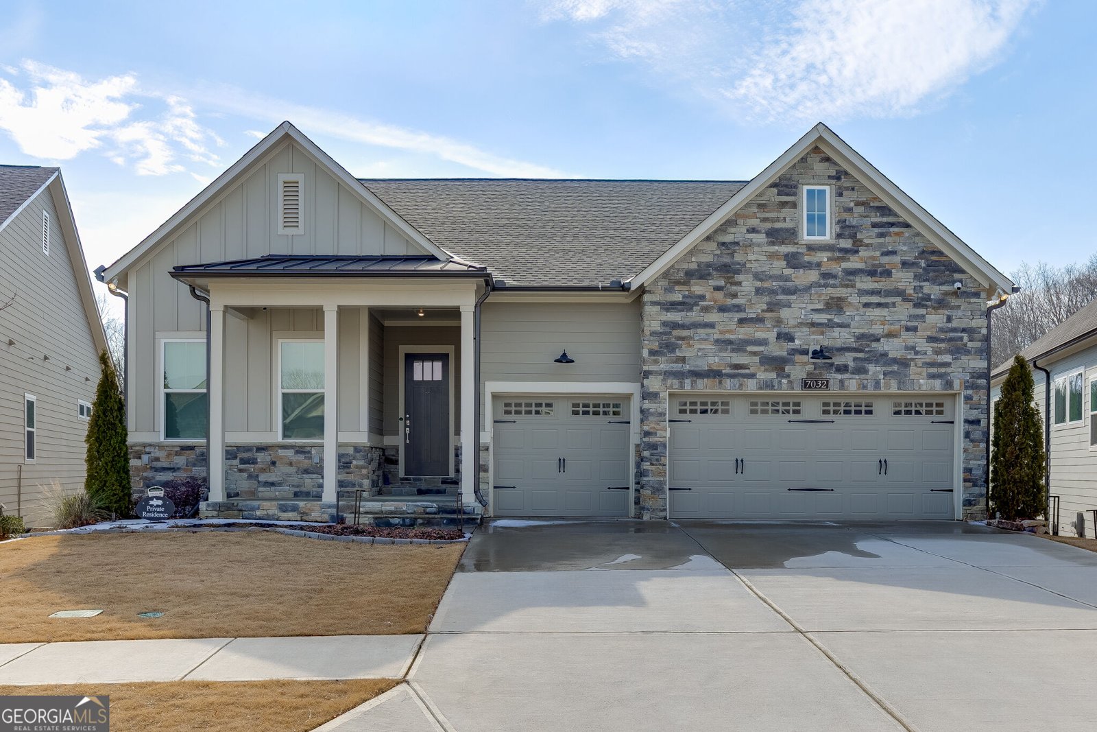 7032 Cottage Grove Drive Flowery Branch - main photo
