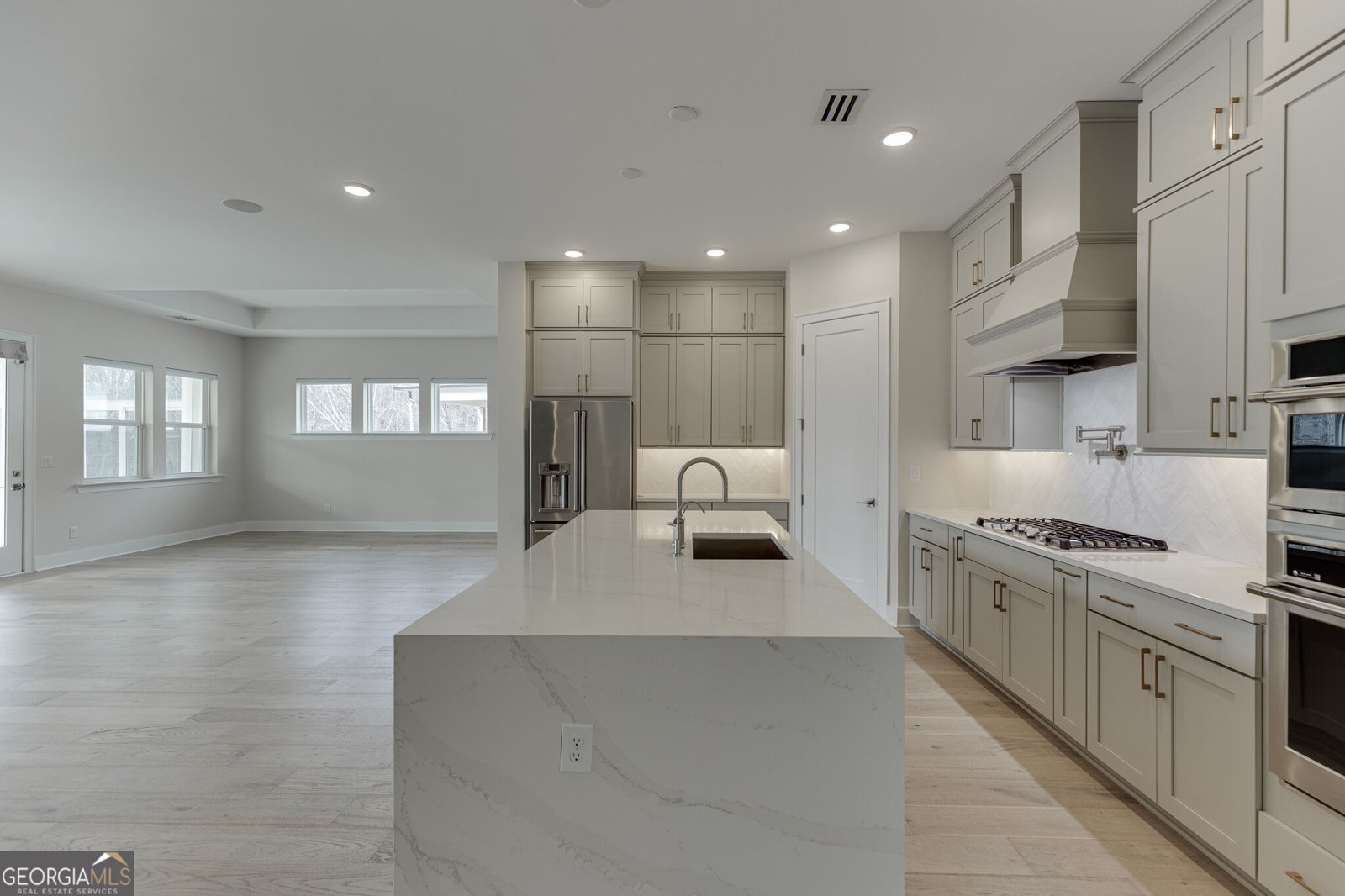 7032 Cottage Grove Drive Flowery Branch - Photo 13