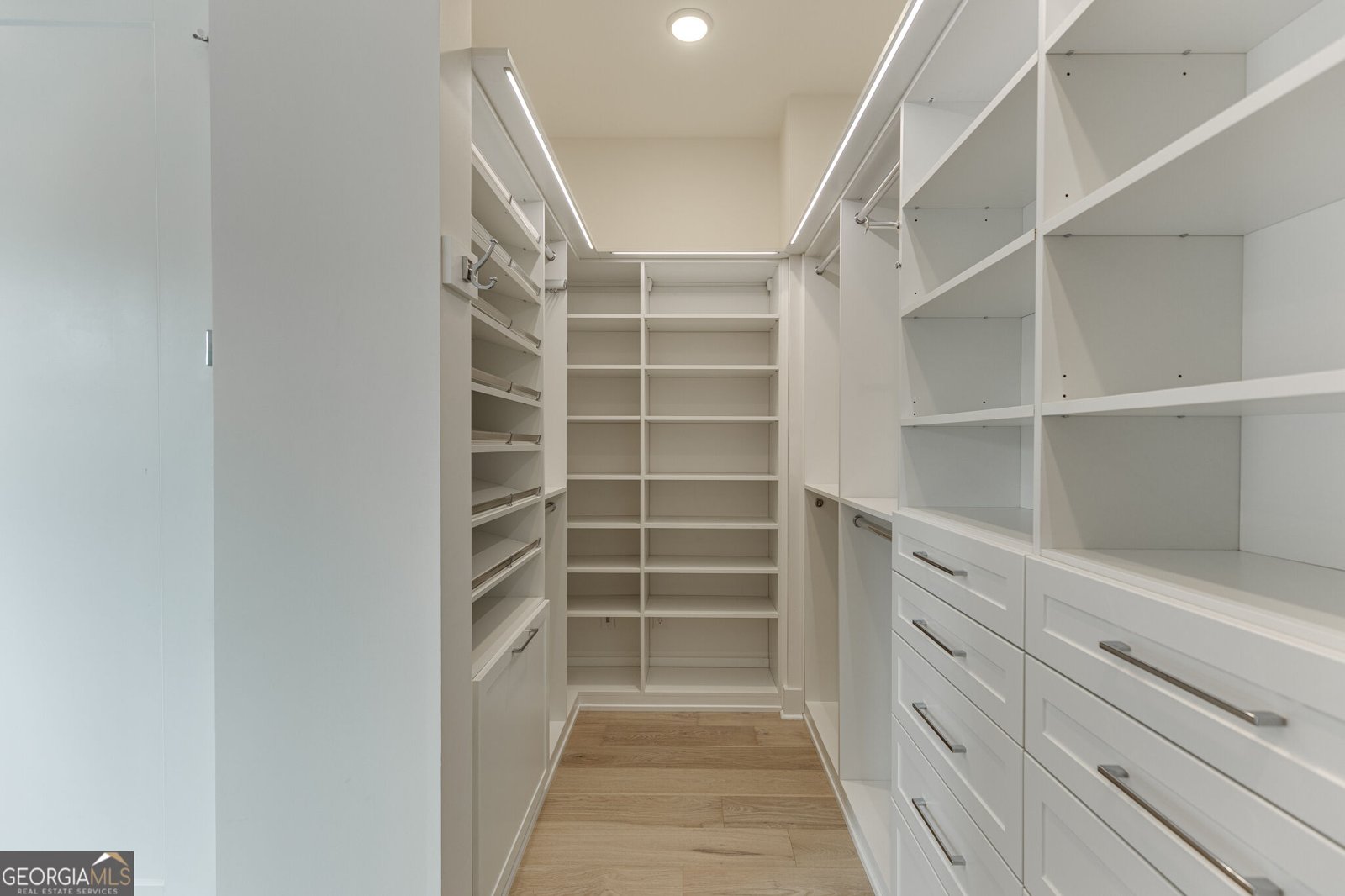 7032 Cottage Grove Drive Flowery Branch - Photo 32