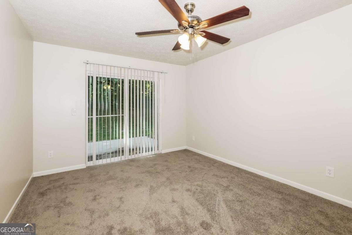 1361 Wrens Court Jonesboro - Photo 12