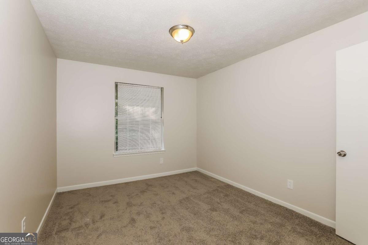 1361 Wrens Court Jonesboro - Photo 13