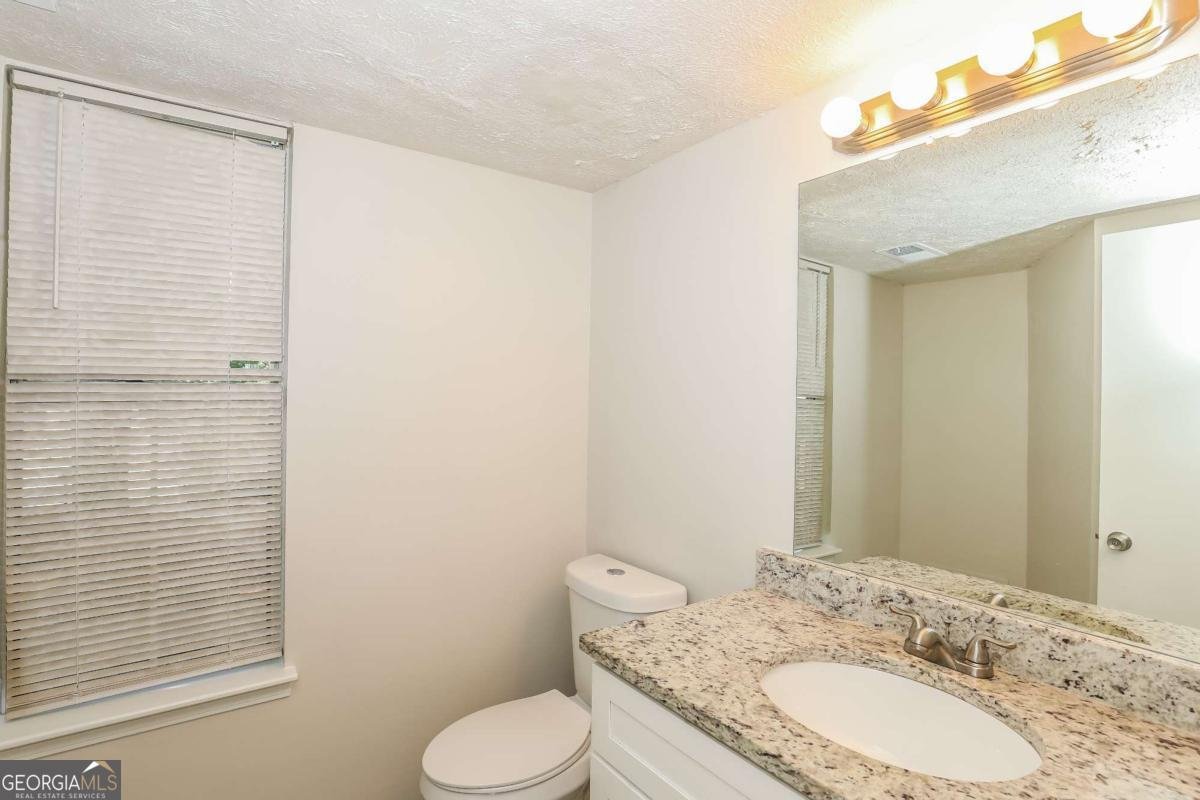 1361 Wrens Court Jonesboro - Photo 18