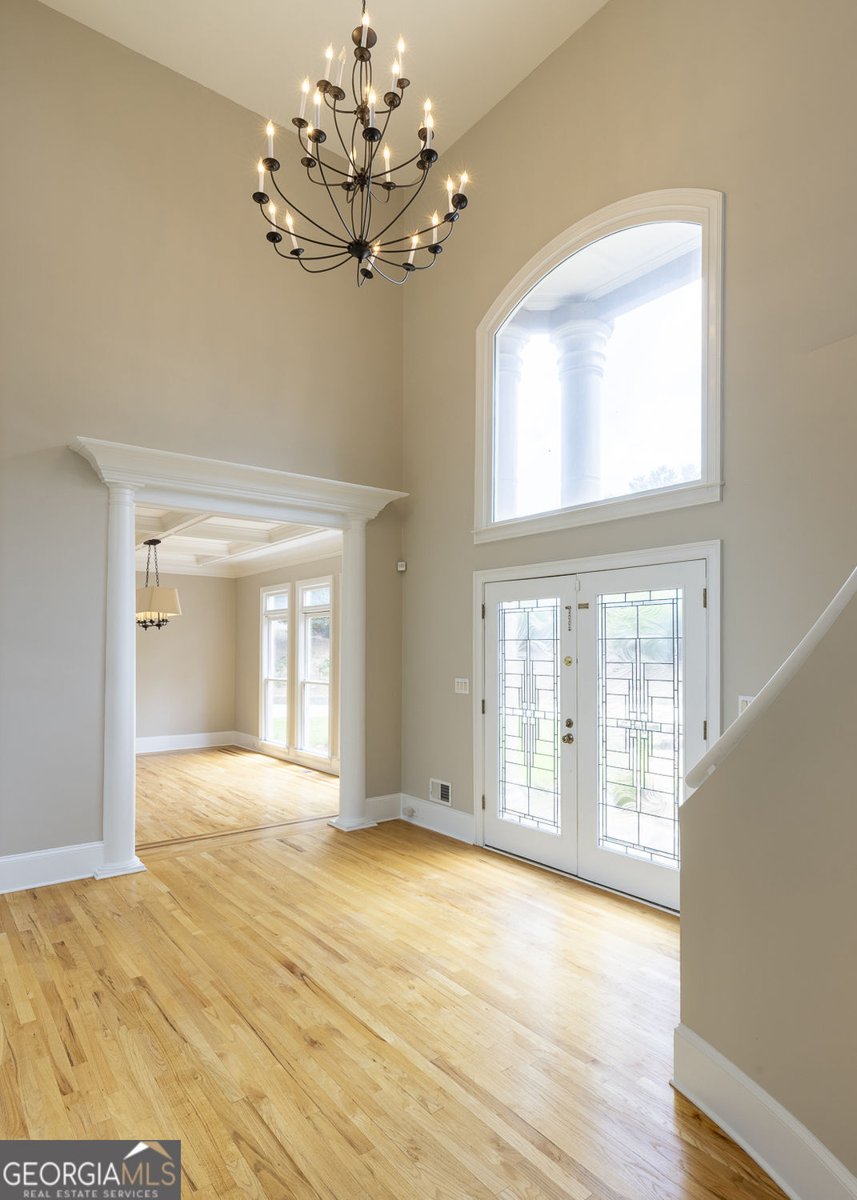 8445 Sentinae Chase Drive Roswell - Photo 6