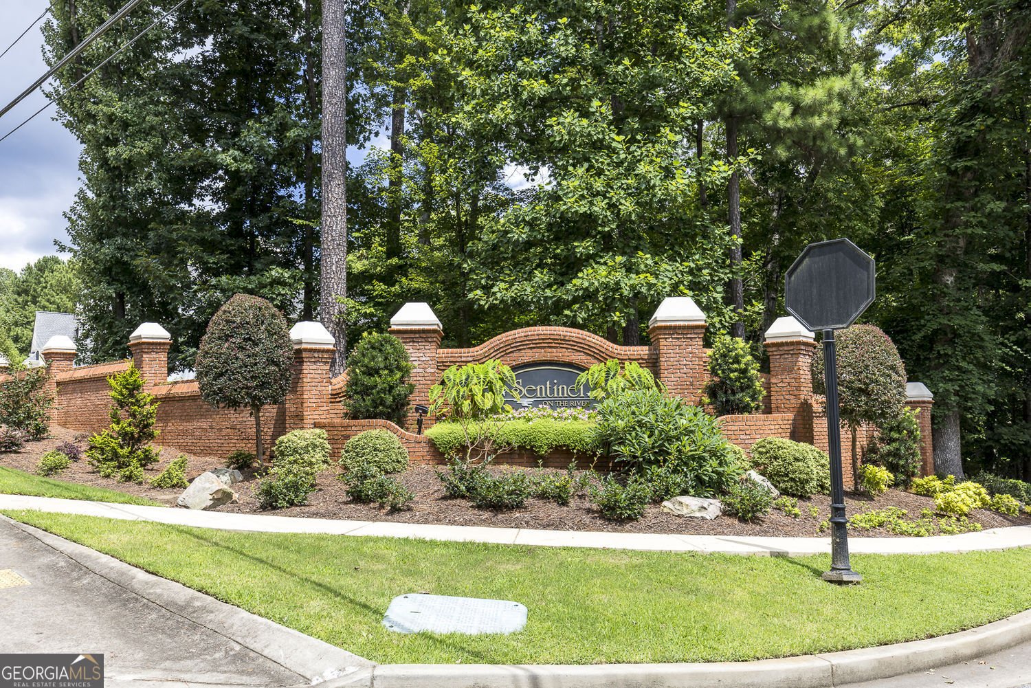 8445 Sentinae Chase Drive Roswell - Photo 70