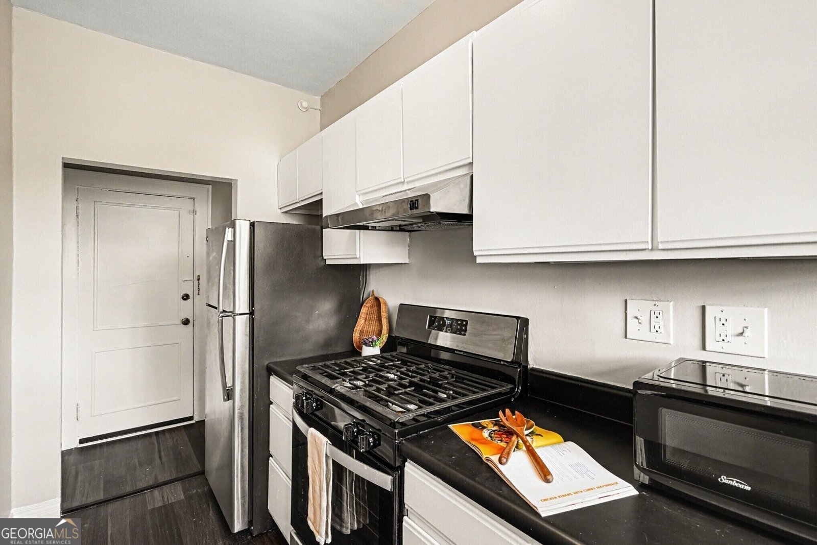 21 Peachtree Memorial Drive Atlanta - Photo 19