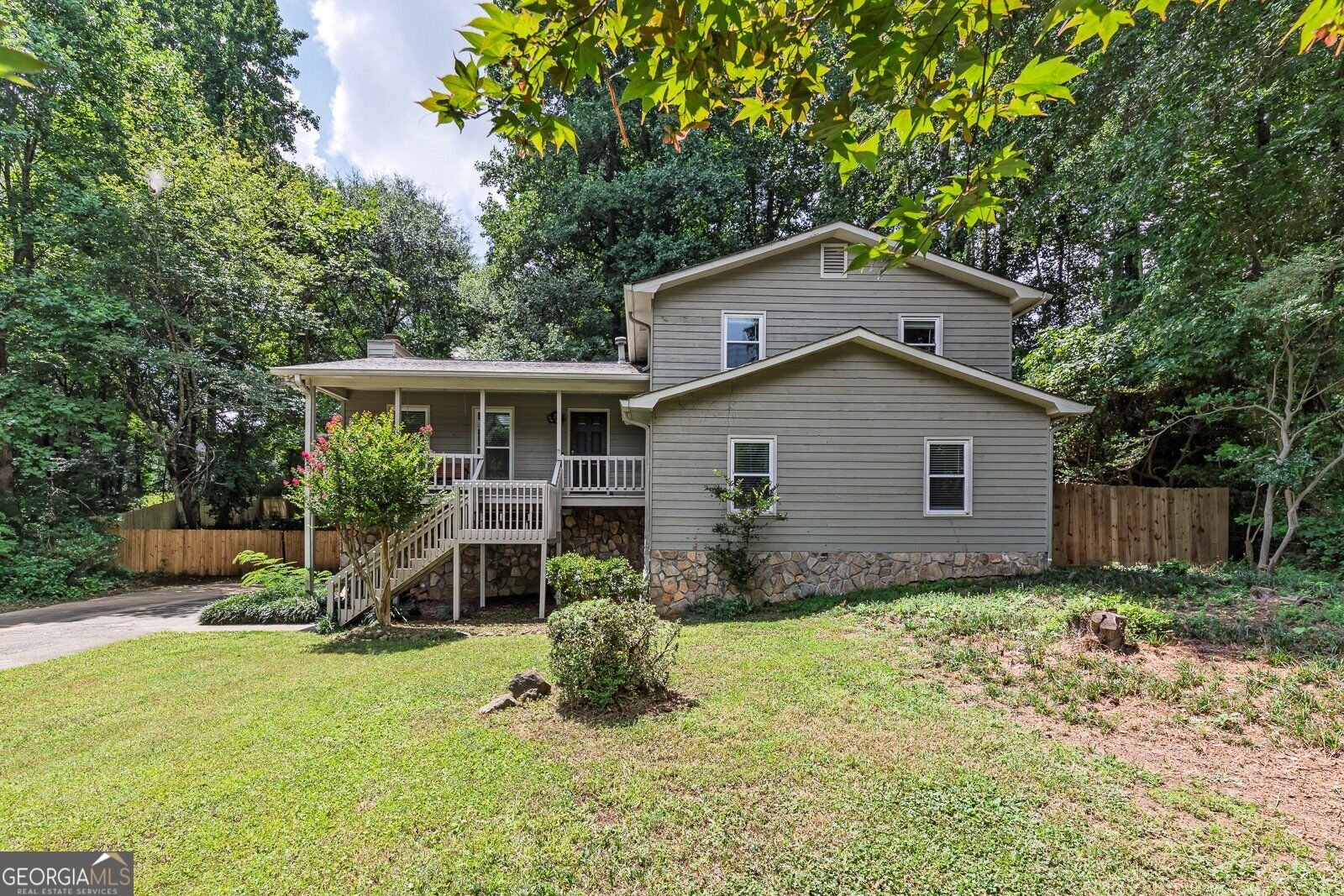 917 Andover Court Woodstock - main photo
