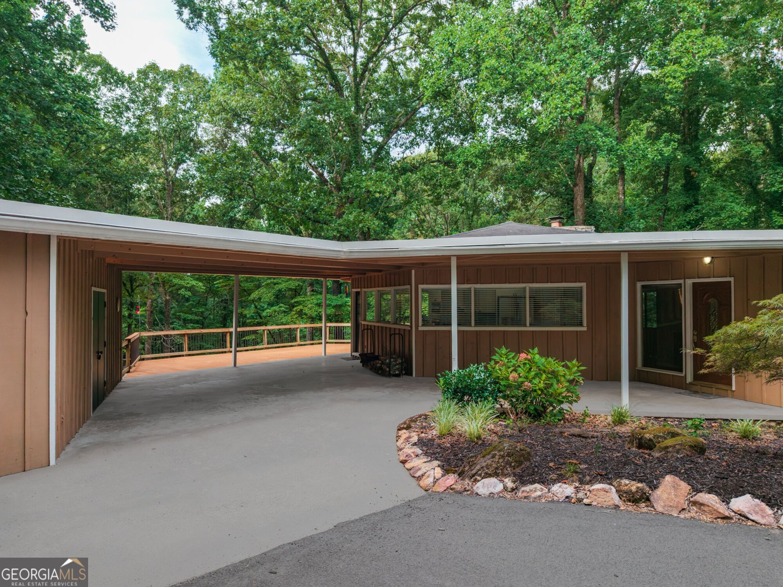 644 Mark Trail Woodstock - Photo 32