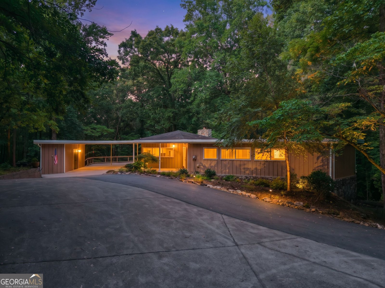 644 Mark Trail Woodstock - Photo 6