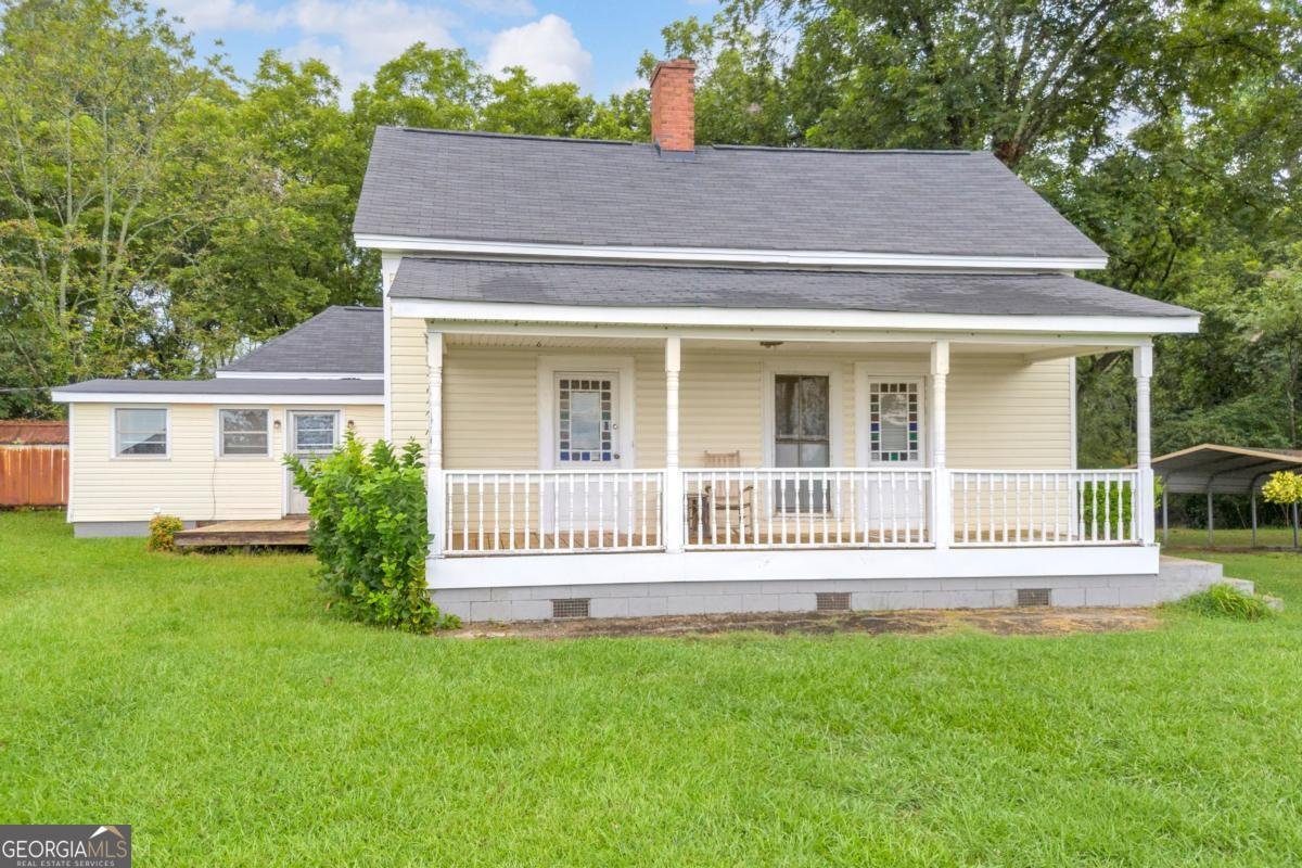5270 Gainesville Street Flowery Branch - main photo