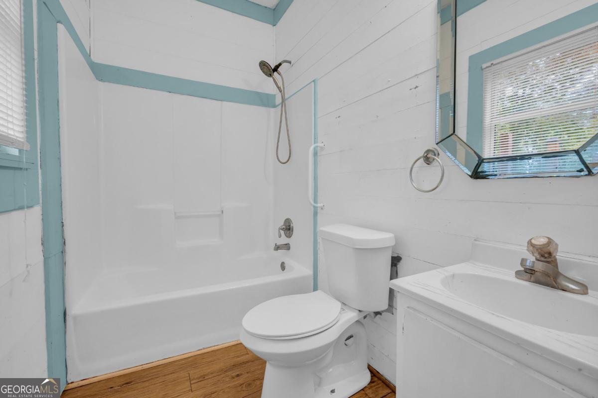 5270 Gainesville Street Flowery Branch - Photo 17