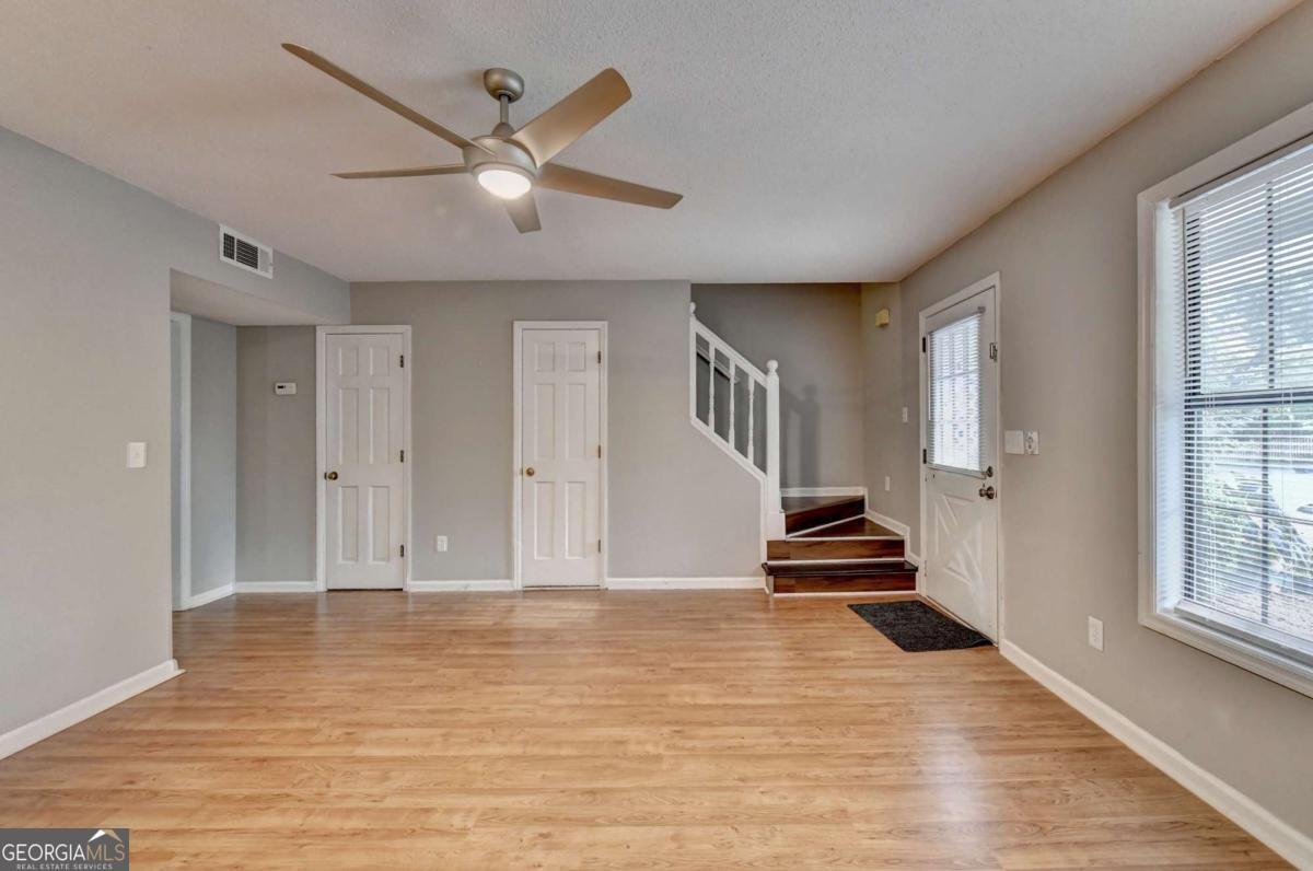 8030 Sand Wedge Circle Kennesaw - Photo 13
