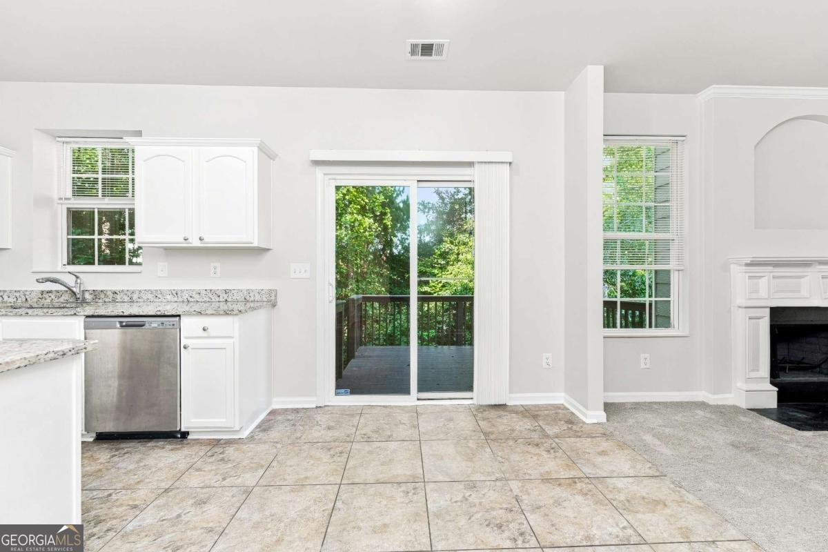 4514 Sequoia Park Trail Snellville - Photo 7