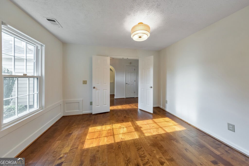 1474 Chamirey Drive Marietta - Photo 9