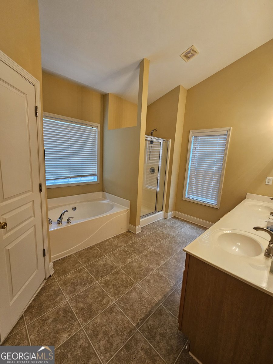 820 Roget Court Lawrenceville - Photo 11