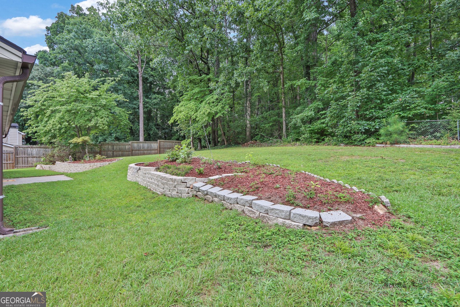 2425 Rhoanoke Drive Duluth - Photo 14