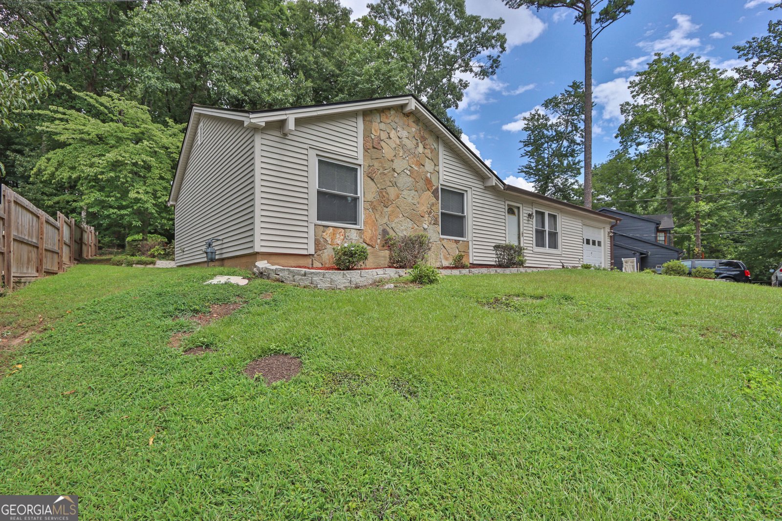 2425 Rhoanoke Drive Duluth - Photo 16