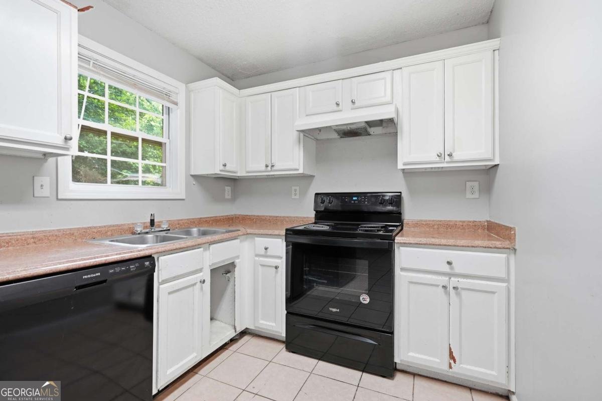 6013 Radford Drive Riverdale - Photo 8