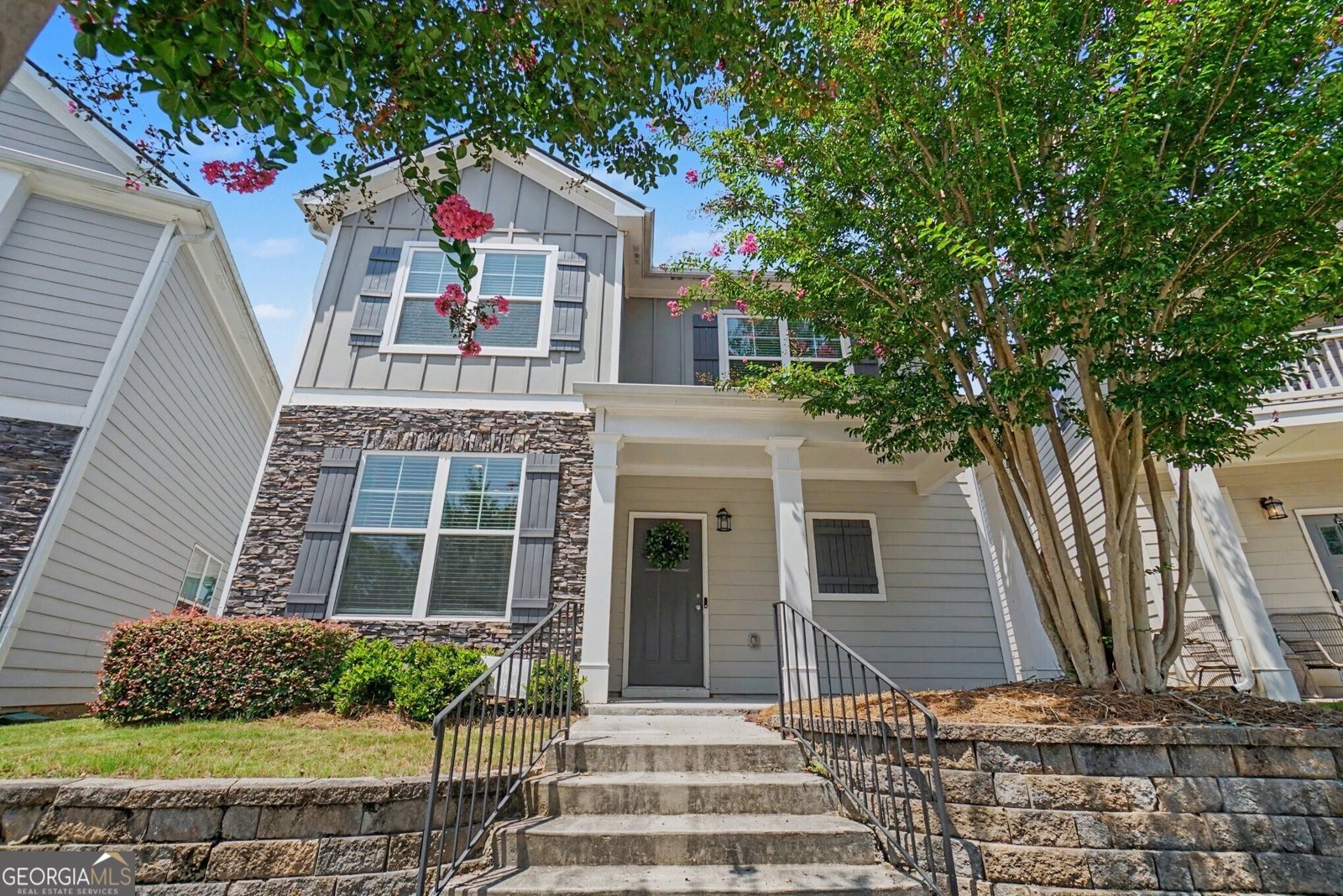 592 Lofty Lane Atlanta - main photo