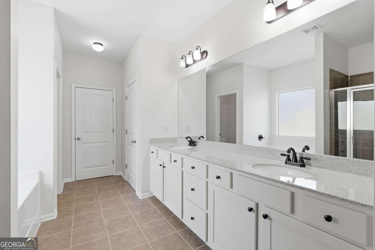 155 Stone Manor Court Woodstock - Photo 32