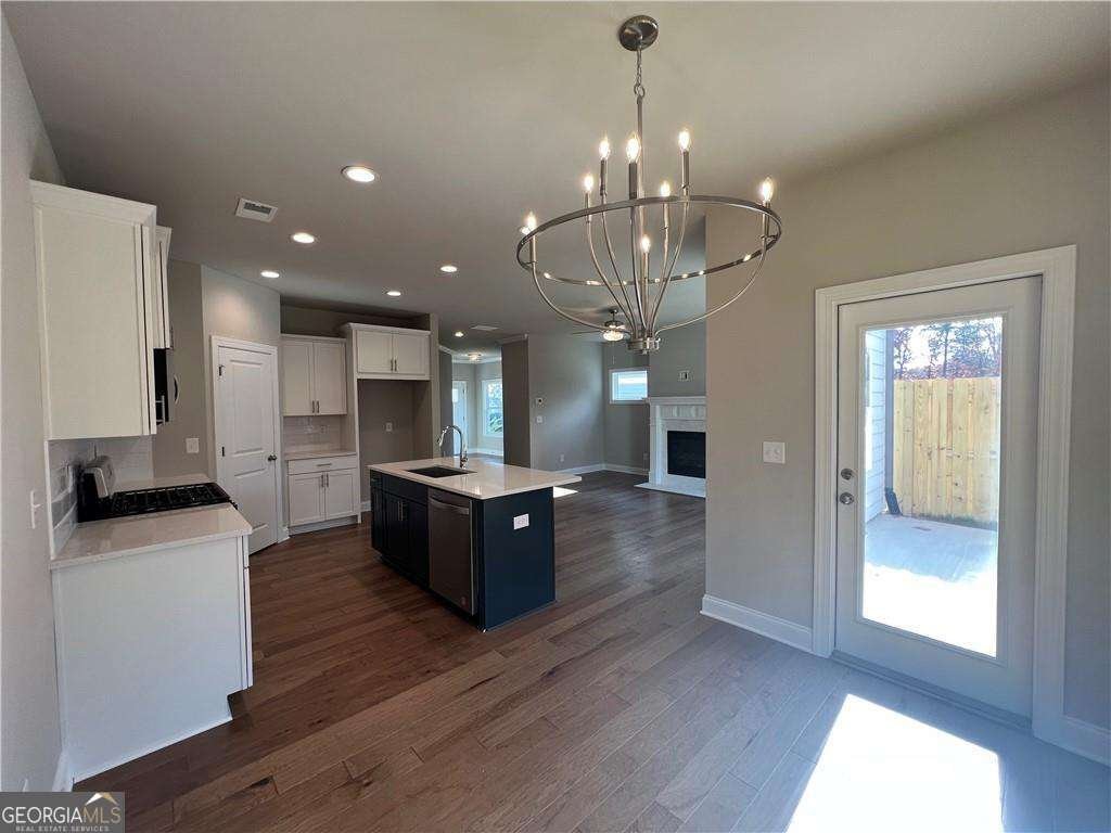 336 Lakeside Court Canton - Photo 7