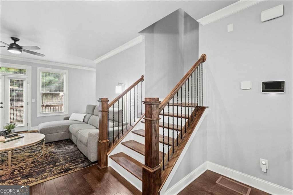 1044 Township Square Alpharetta - Photo 18