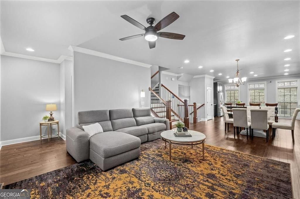 1044 Township Square Alpharetta - Photo 7