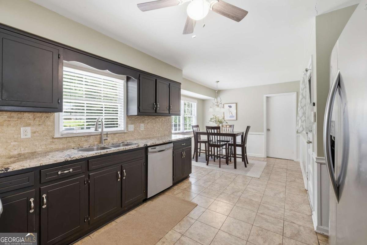 3972 Saint Marks Court Tucker - Photo 9