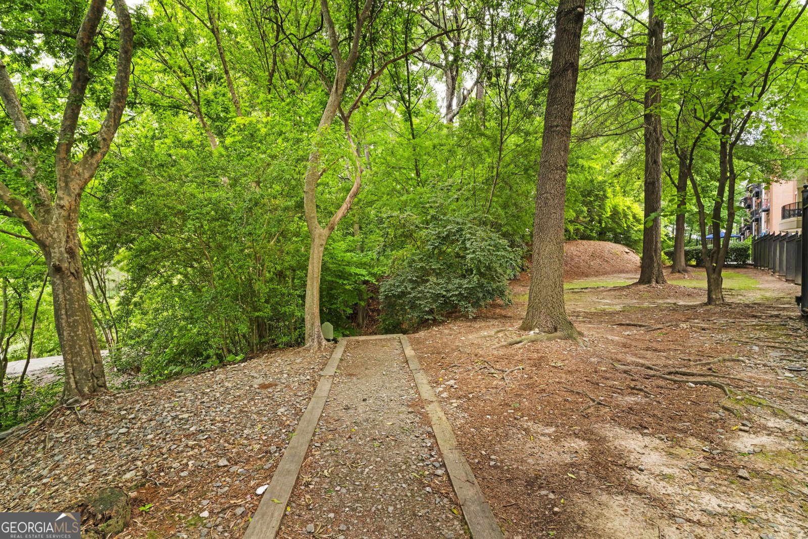 560 Dutch Valley Road Atlanta - Photo 40