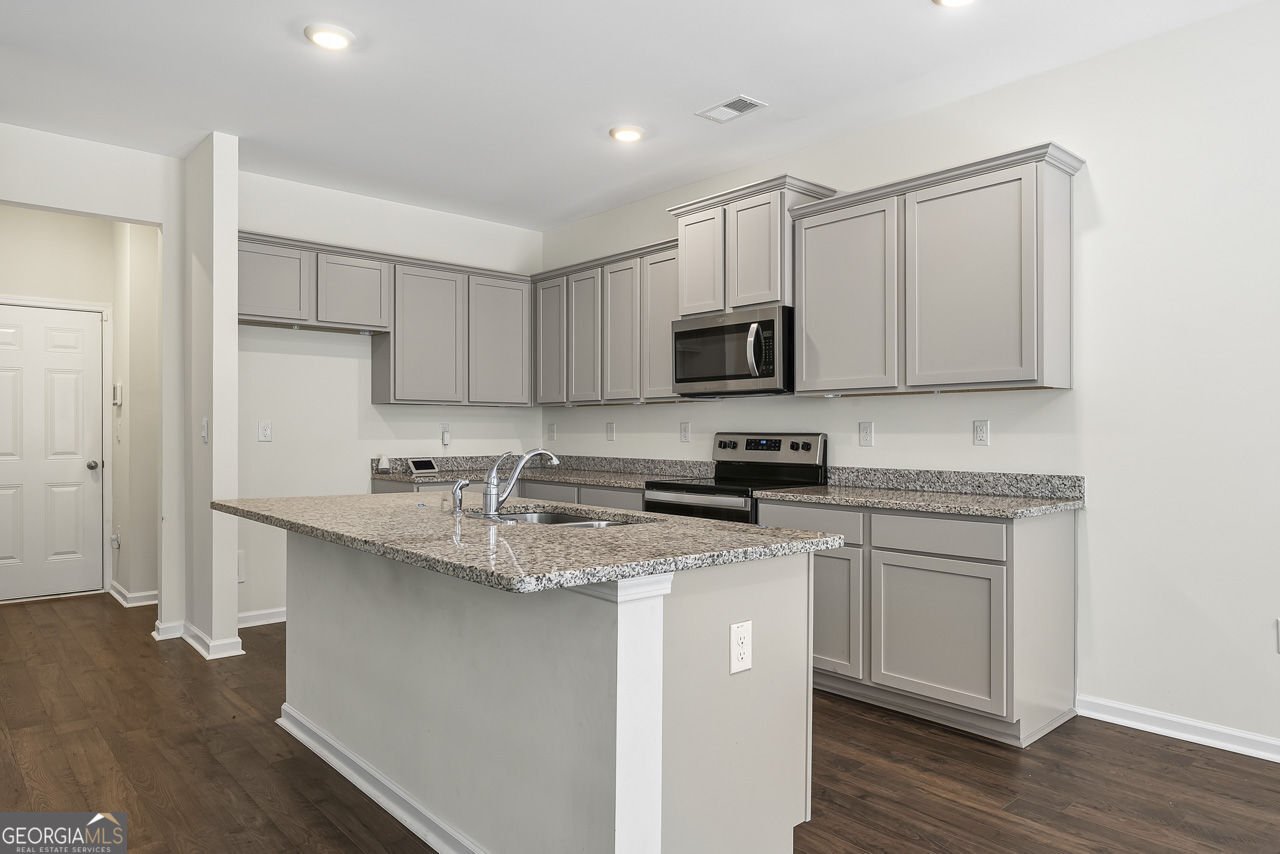 174 Hampton Circle McDonough - Photo 11