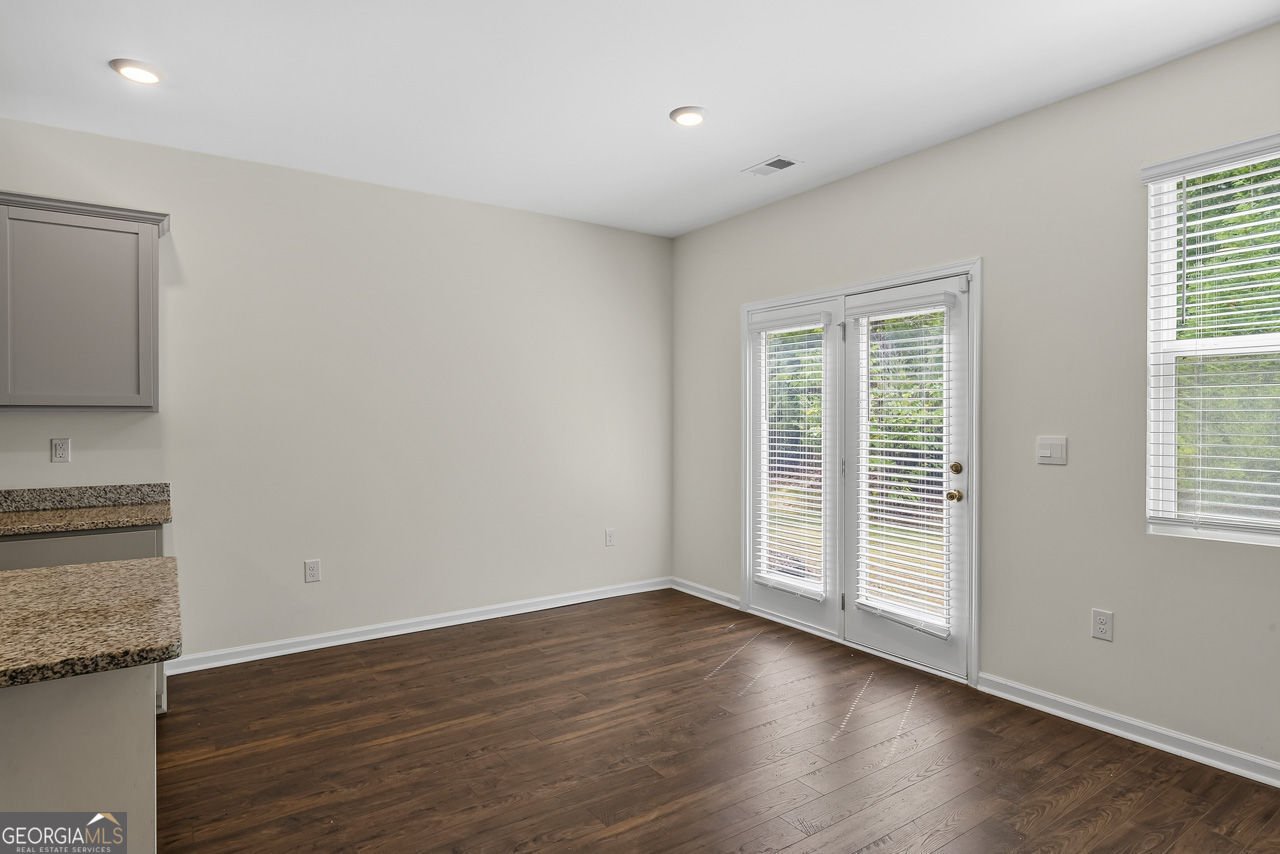 174 Hampton Circle McDonough - Photo 14