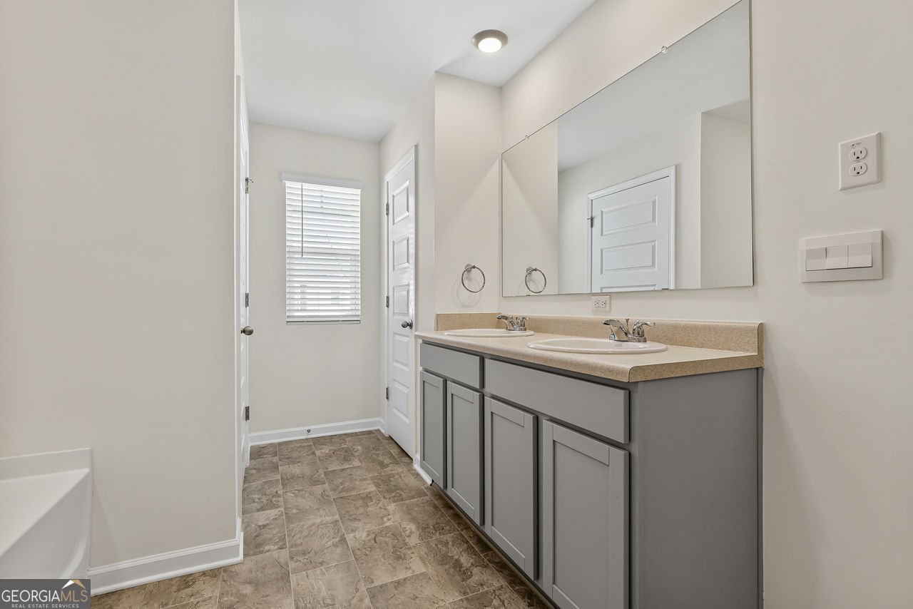 174 Hampton Circle McDonough - Photo 16
