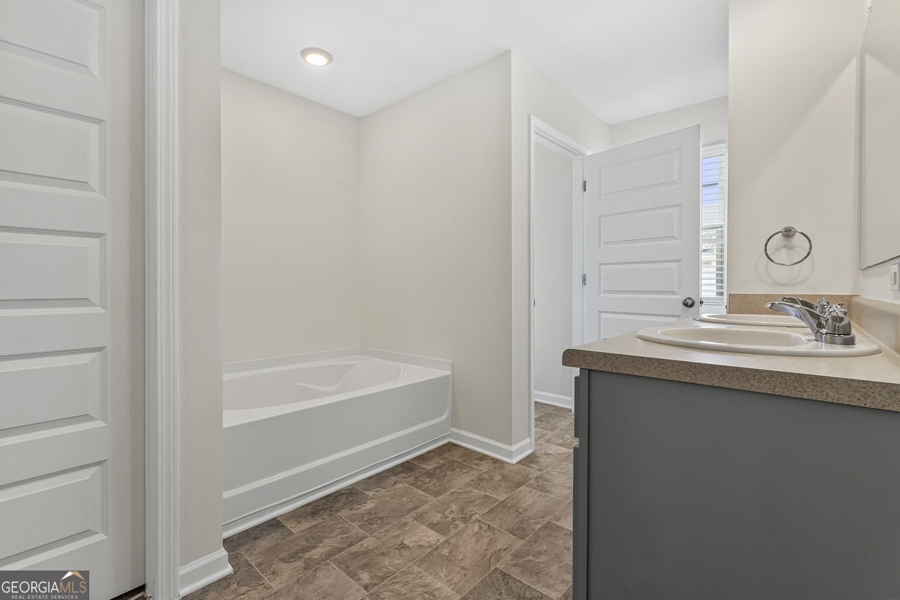 174 Hampton Circle McDonough - Photo 17