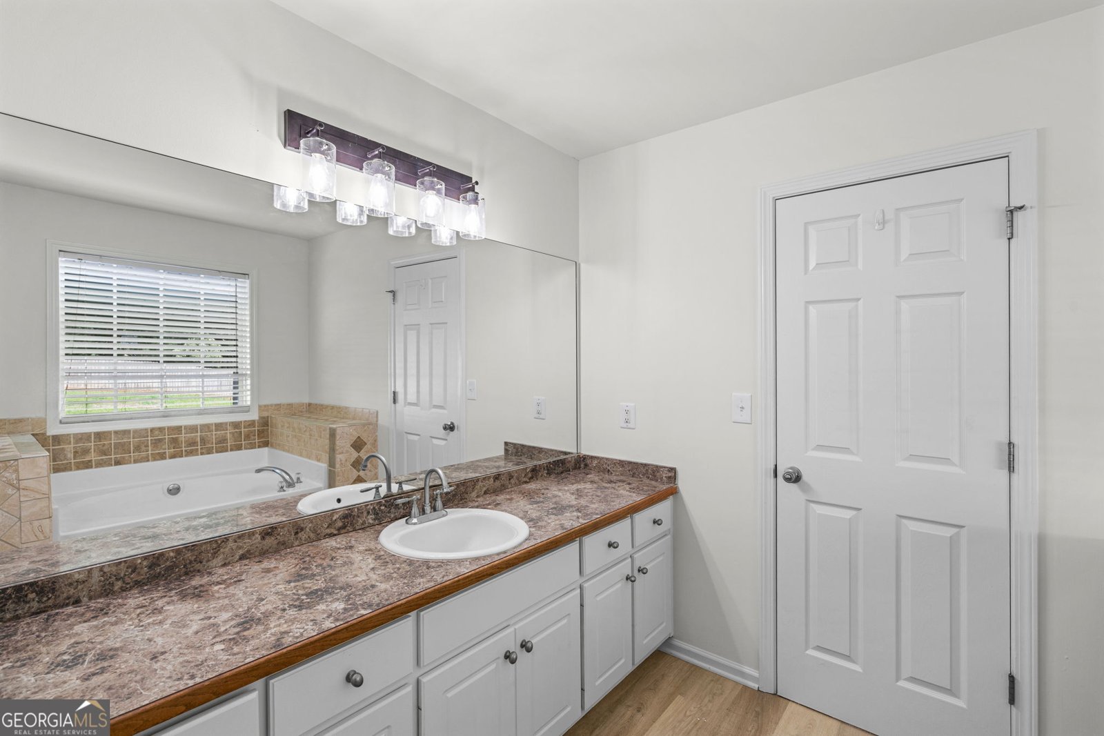 408 Wilshire Lane Bethlehem - Photo 11