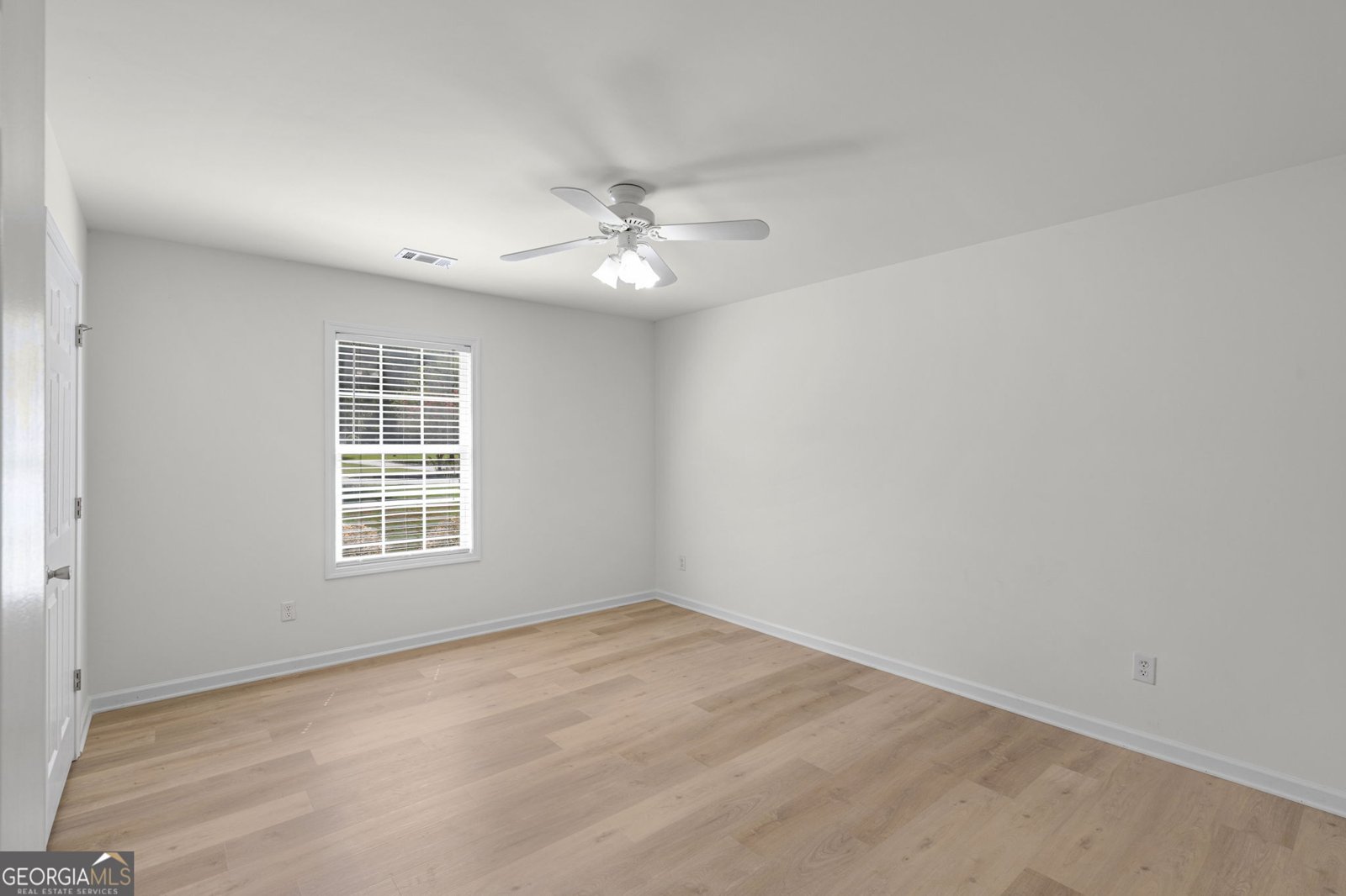 408 Wilshire Lane Bethlehem - Photo 14