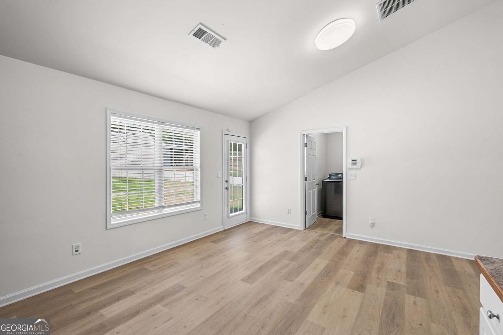 408 Wilshire Lane Bethlehem - Photo 7