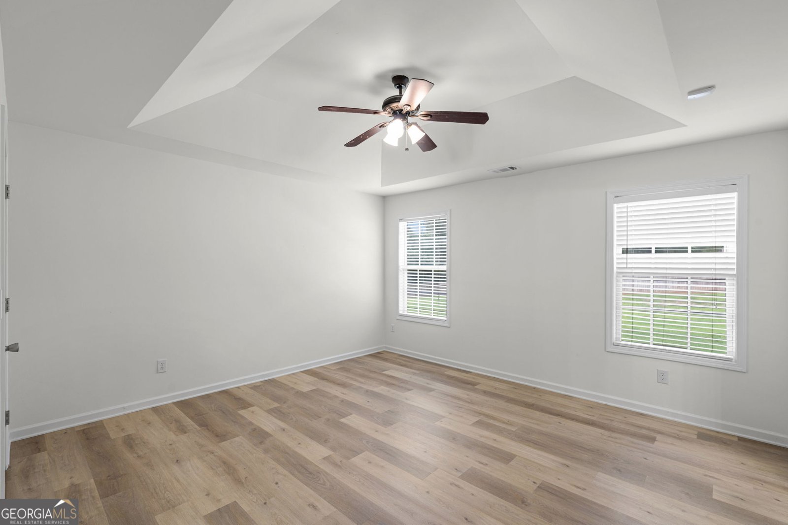 408 Wilshire Lane Bethlehem - Photo 8