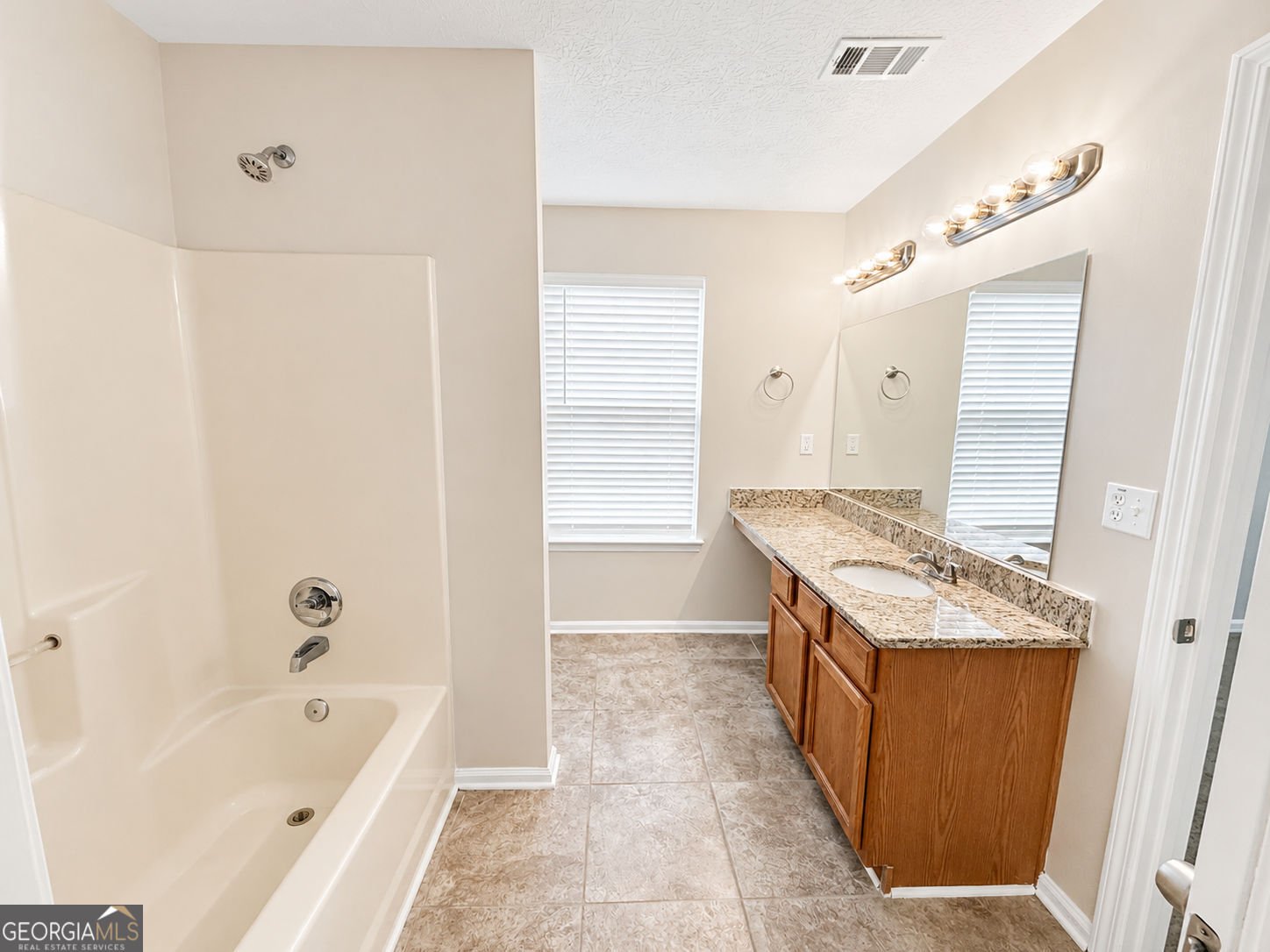 3135 Revere Circle Snellville - Photo 10
