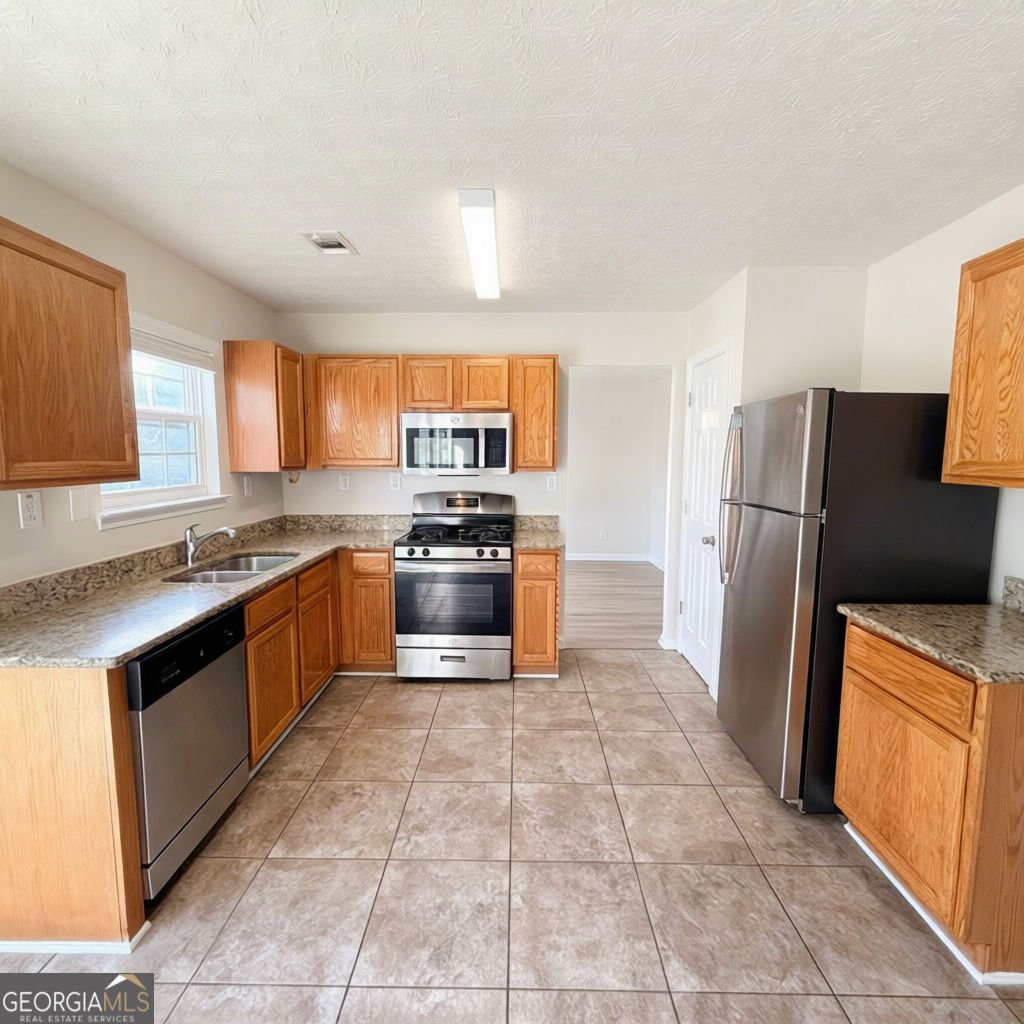 632 Stonecrest Drive Loganville - Photo 15