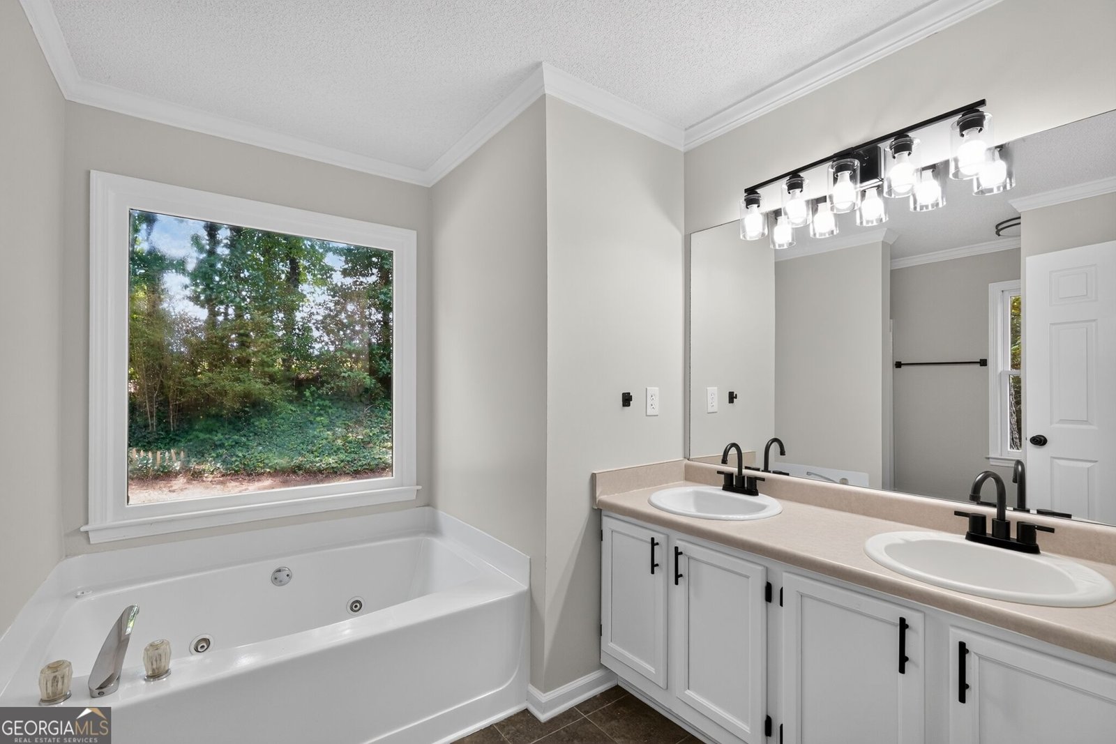 106 Crown Forest Drive McDonough - Photo 15