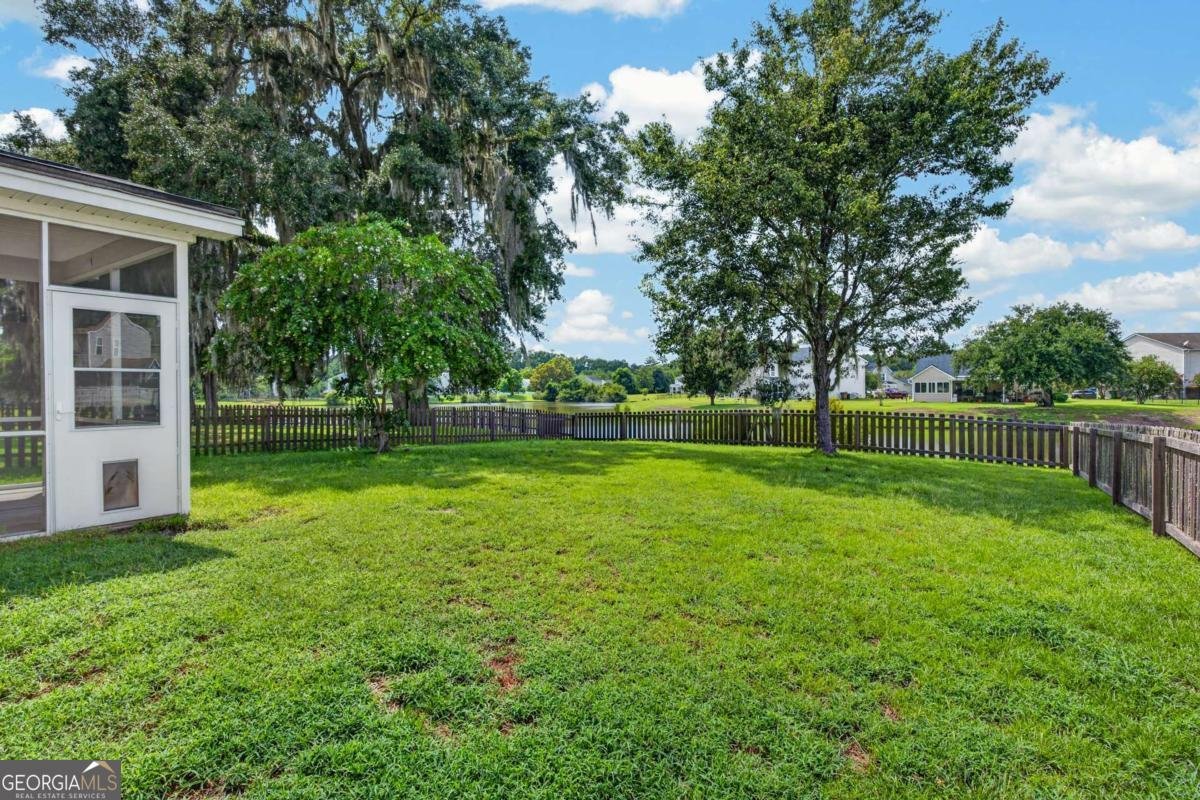 95 Hamilton Grove Drive Pooler - Photo 38