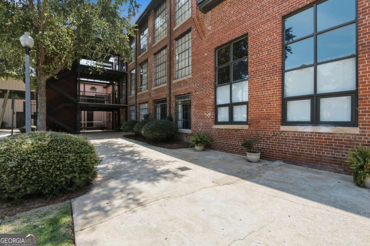 301 Bradley Street Carrollton - Photo 10