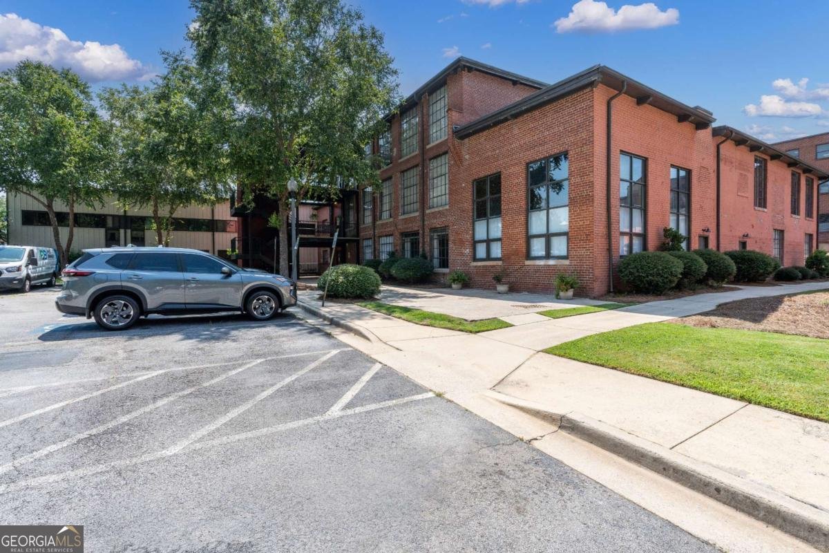 301 Bradley Street Carrollton - Photo 9