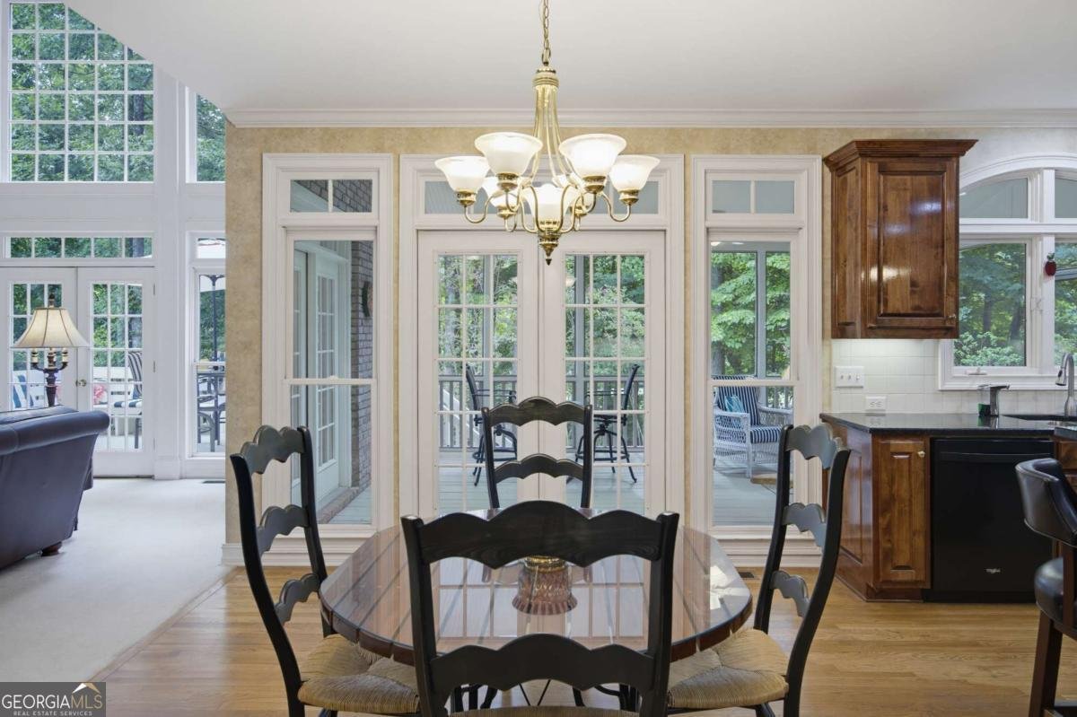 5570 Stoneleigh Drive Suwanee - Photo 11