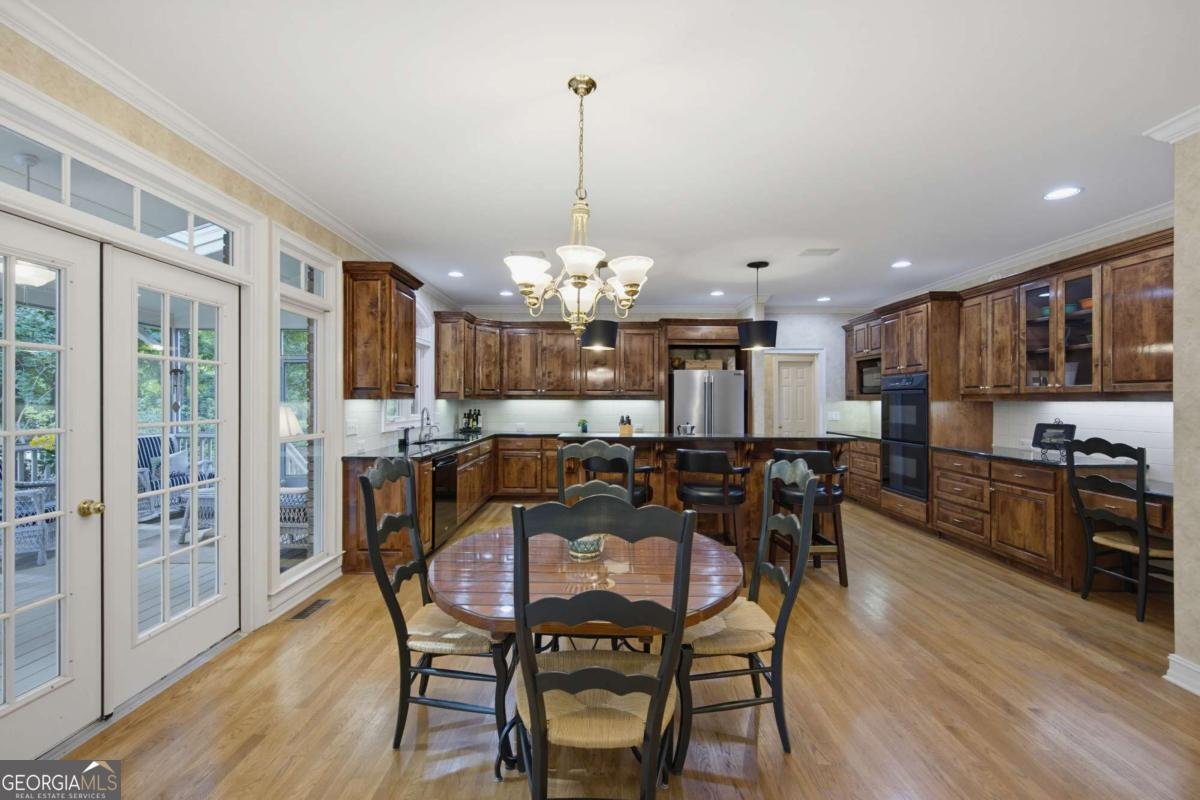 5570 Stoneleigh Drive Suwanee - Photo 9